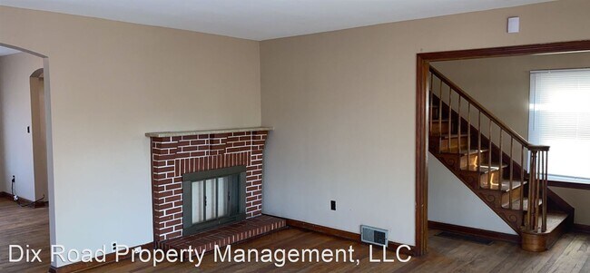 Building Photo - 3 br, 1 bath House - 1501 Smith Avenue,