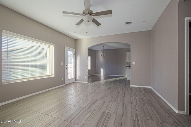 Building Photo - 12918 Clevedon St