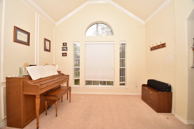 Building Photo - 5727 Carta Valley Ln