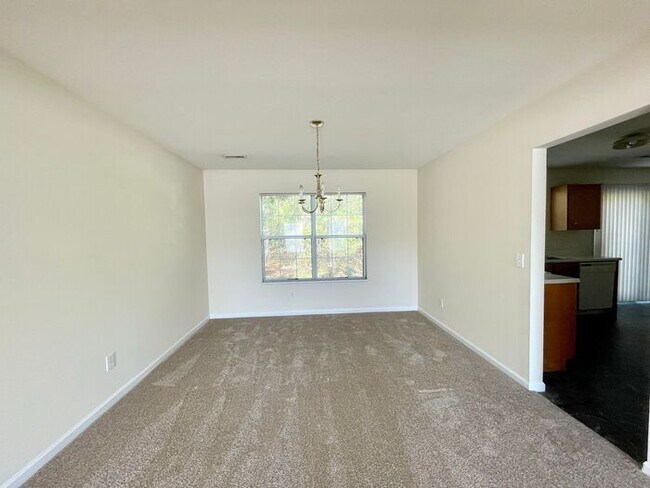 Building Photo - Northeast- Offering Self Guided Tour with RENTLY!