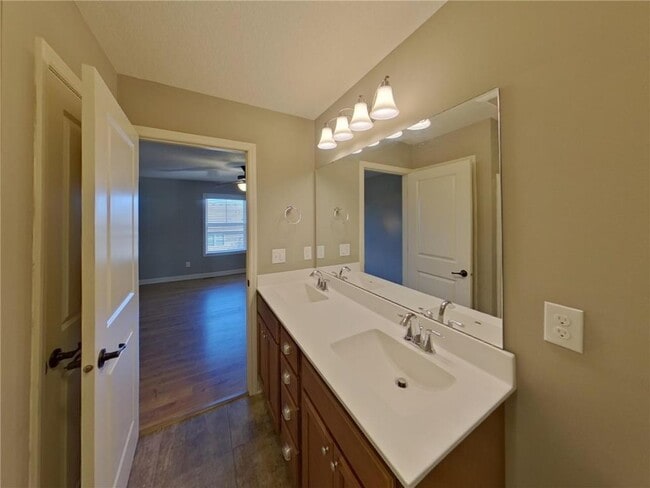 Building Photo - 9779 5th St Ln N