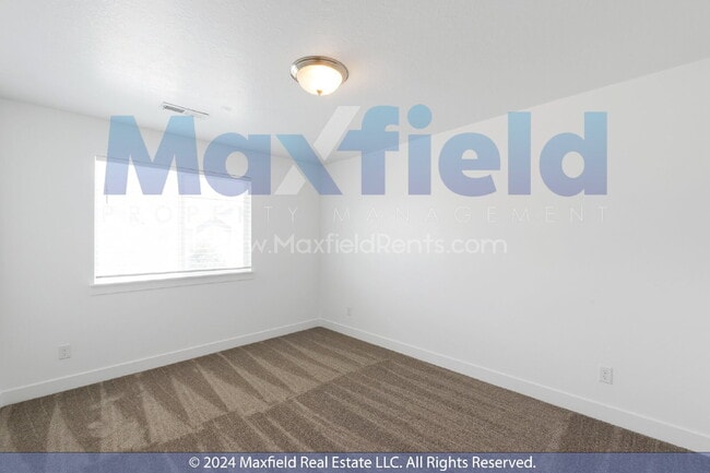 Building Photo - Small Pet Friendly - Lehi Townhome 3 BD 3 BA 2 GA
