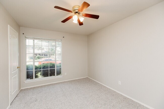 Building Photo - 3112 Wavecrest Blvd