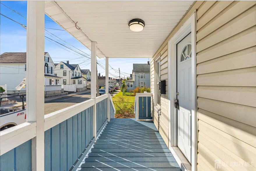 Building Photo - 29 Levinson Ave