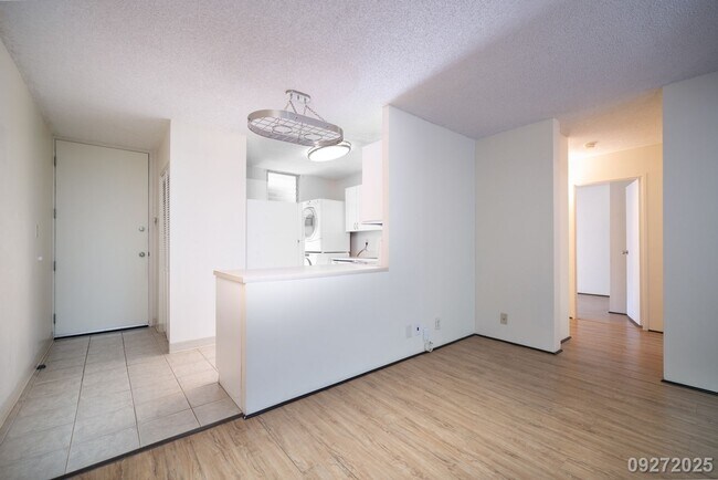 Building Photo - 2BR 1BA Condo w/2 ASSIGNED PARKING STALLS in Mililani, near SCHOFIELD and WHEELER!