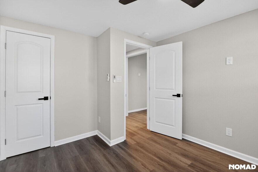 Building Photo - 249 Lee St