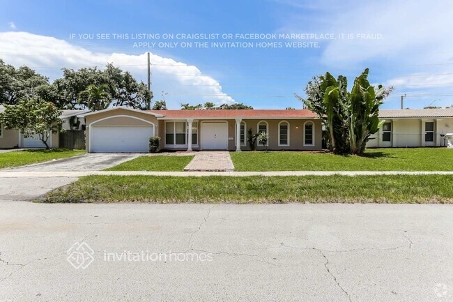 Building Photo - 3311 N 41st Ct