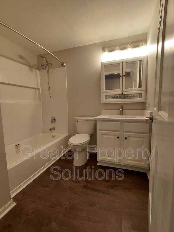 Building Photo - 9053 W 155th Ave