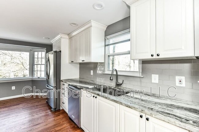 Building Photo - 2009 Wellfleet Ct