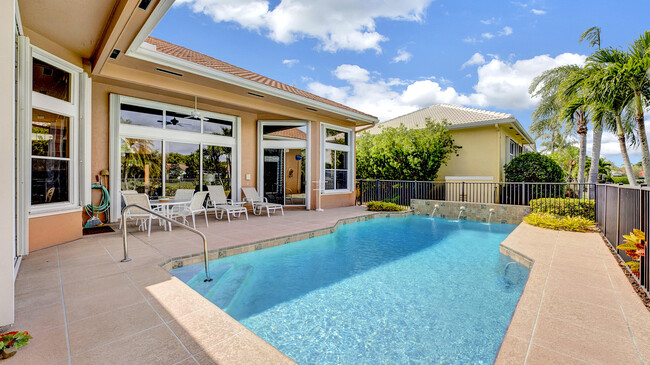 Building Photo - 71 Cayman Pl