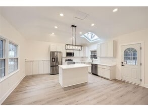 Building Photo - 1300 County Rd 6