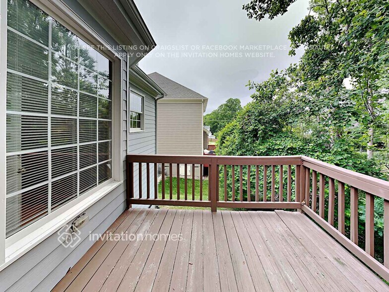 Building Photo - 508 Findhorn Ln