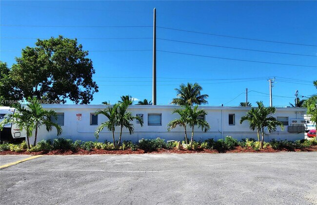 Building Photo - 5934 Buchanan St