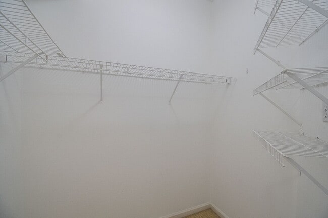 Building Photo - Gated Grasslands Community - 3/2 with a Balcony