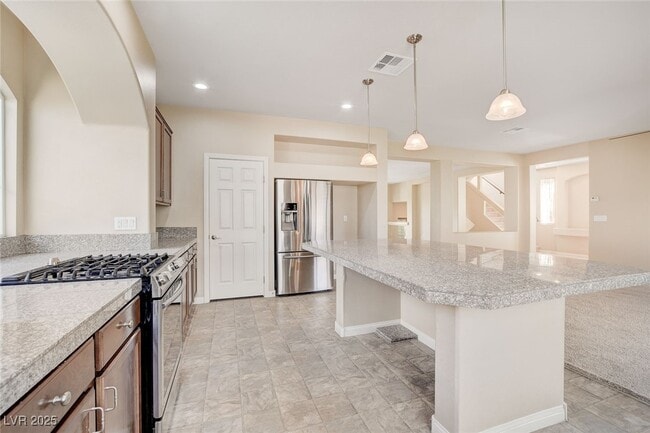 Building Photo - 6402 Parrot Ridge Ct
