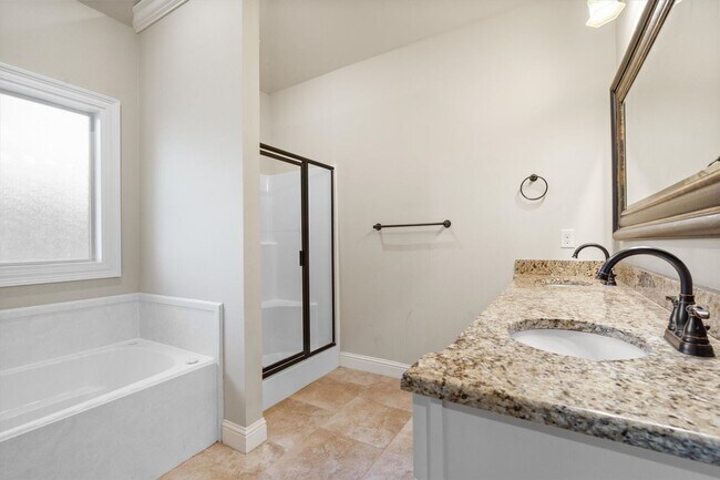 Building Photo - UPCOMING LISTING-CUSTOM BUILT HOME IN PINE...