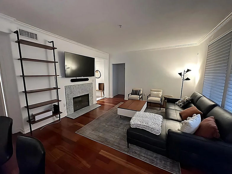 Building Photo - 3321 Watermarke Pl