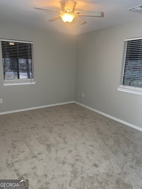 Building Photo - 2 Fairway Ln