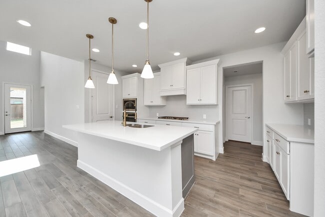 Building Photo - 11430 Bush Clover Dr