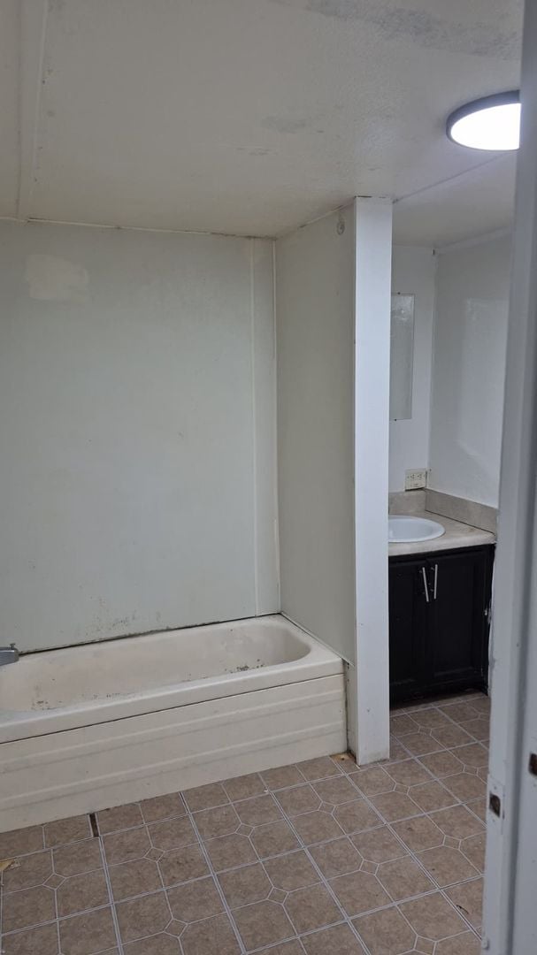 Building Photo - Mobile Home