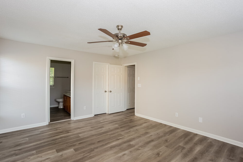 Building Photo - 3042 Willamette Valley Dr