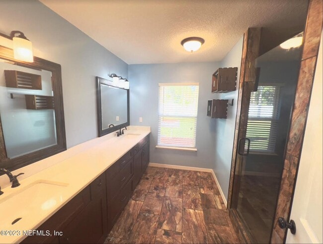 Building Photo - 651 Timbermill Ln