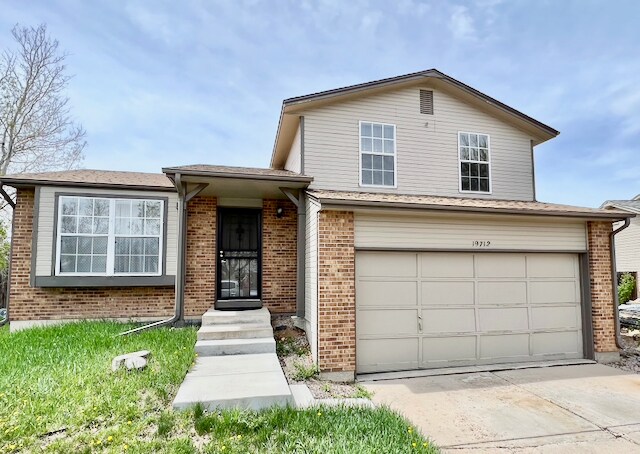 Primary Photo - 19712 E Oxford Dr