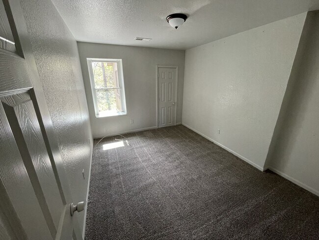 Building Photo - 301 E Kansas St