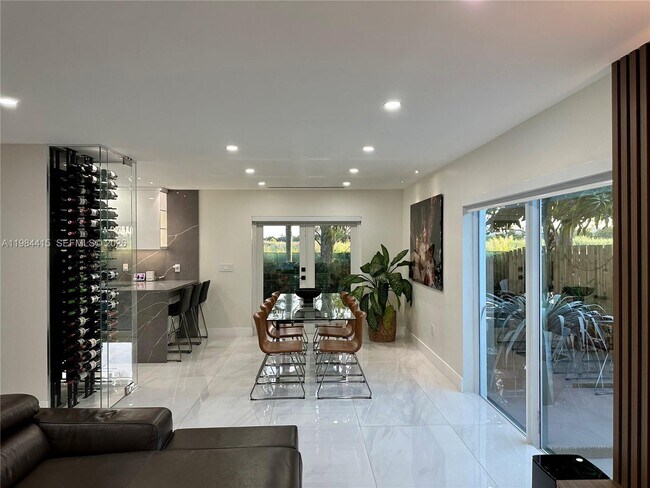 Building Photo - 9060 SW 215th Terrace