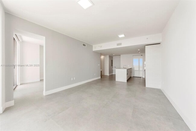 Building Photo - 1300 S Miami Ave