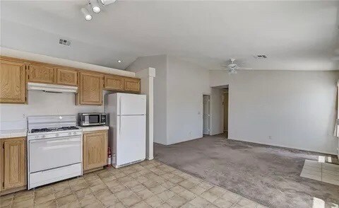 Building Photo - 5917 Briar Rose Ln