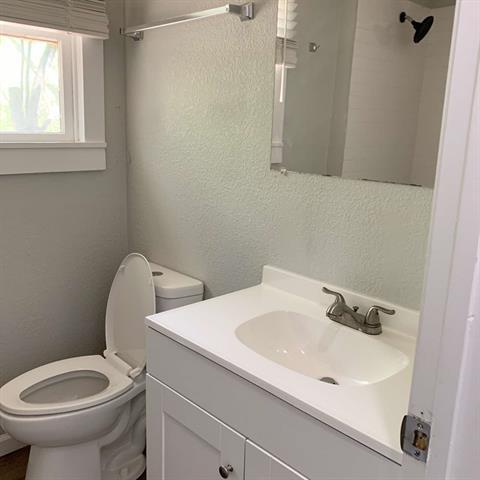 Building Photo - 507 E Heron St