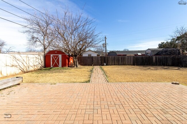 Building Photo - 4653 Balboa Dr