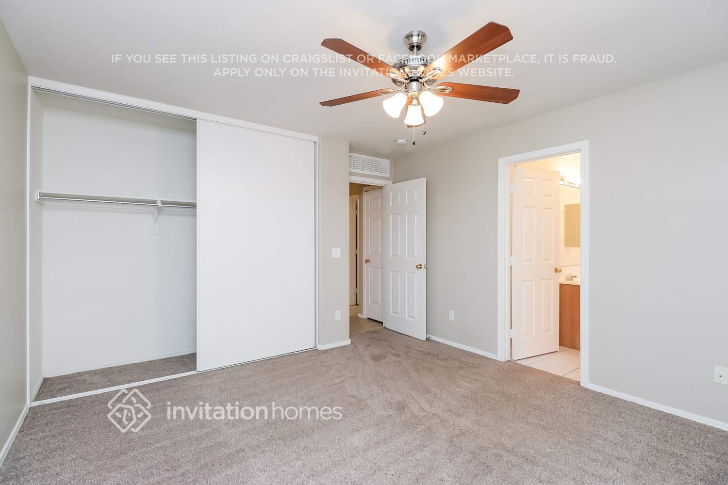 Building Photo - 8852 E Plana Ave