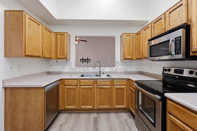 Building Photo - 1449 S St Paul