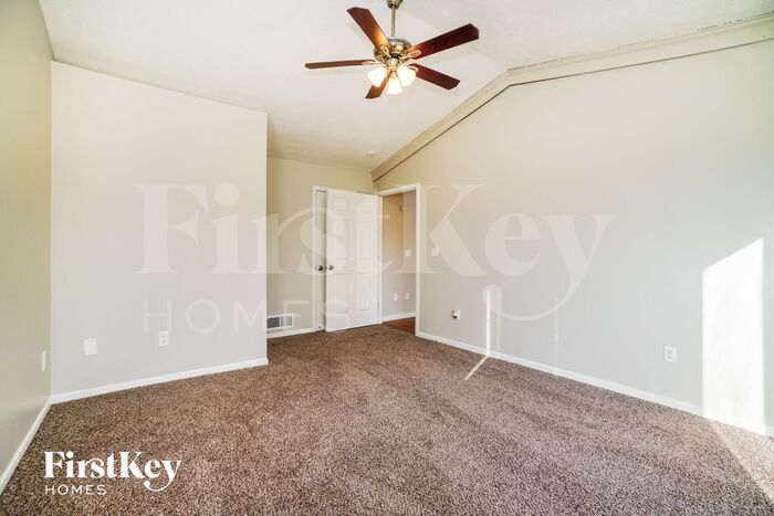 Building Photo - 2544 Willowgate Rd