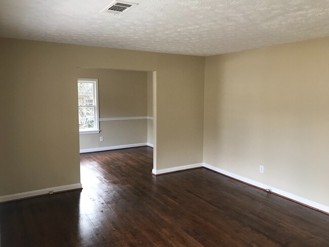 Building Photo - **UPCOMING**3 or 4 Bedroom / 1.5 Bathroom Home for Rent in Columbus, GA