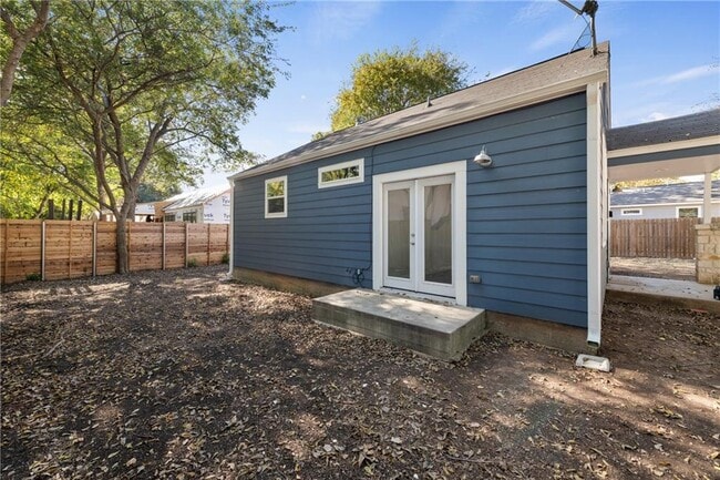Building Photo - 4415 Clawson Rd