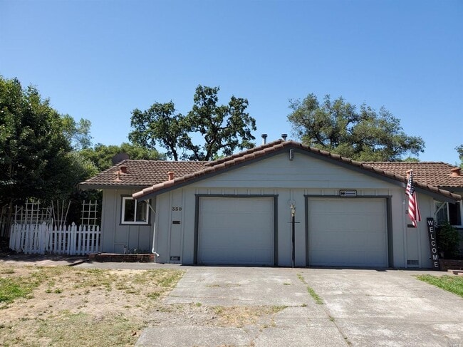 Primary Photo - 2 bedroom 1.5 bathroom Single Level Duplex located in the Wikiup Area of Santa Rosa