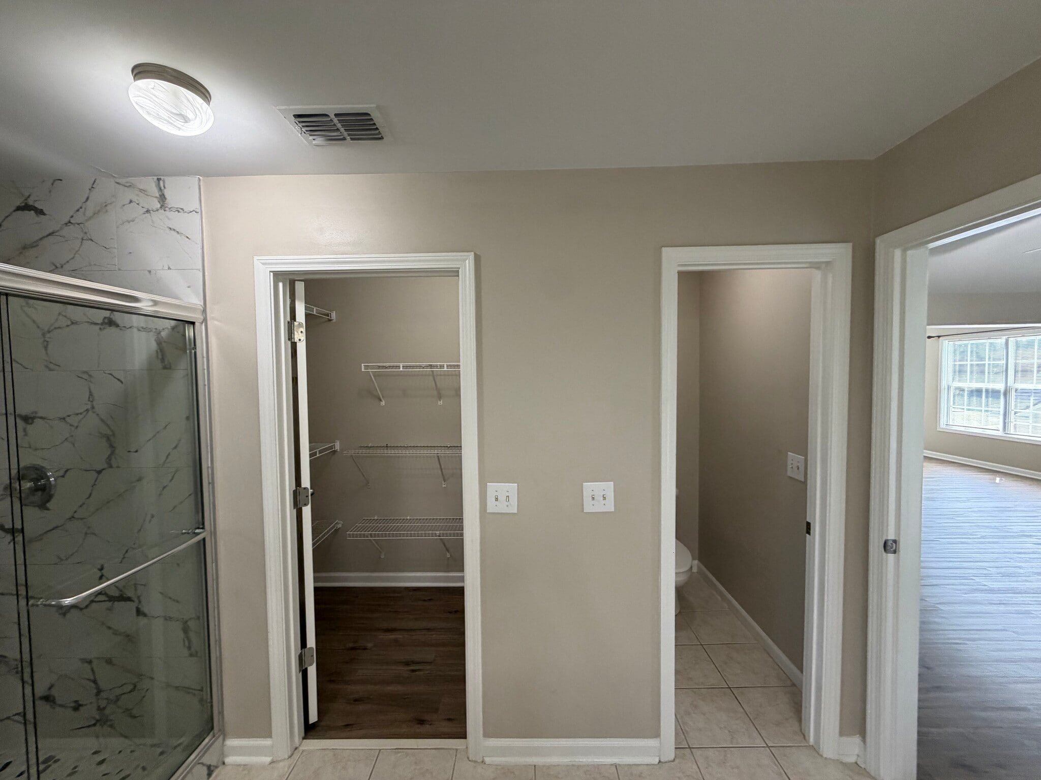 Master bathroom - 3315 Watson Gate Rd