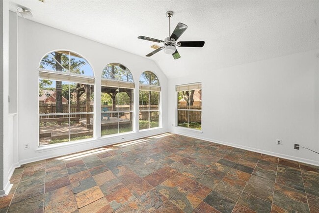 Building Photo - 3515 Endicott Ln