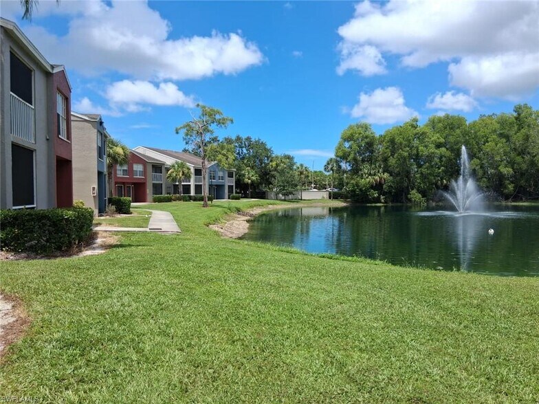 Lake - 108 Santa Clara Dr