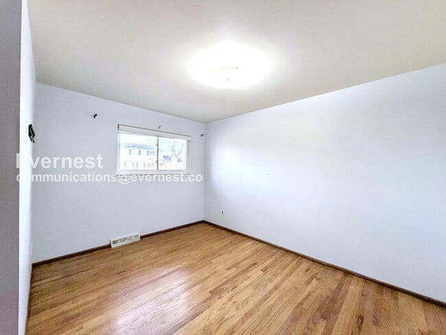 Building Photo - 29518 Walker Dr