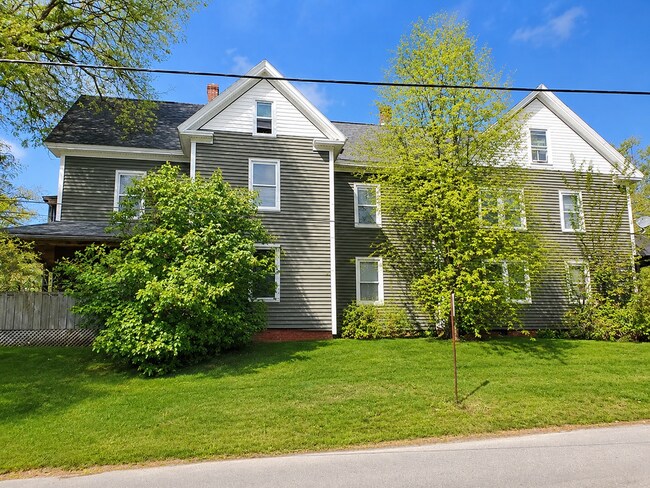Building Photo - 332 Wallingford Ave