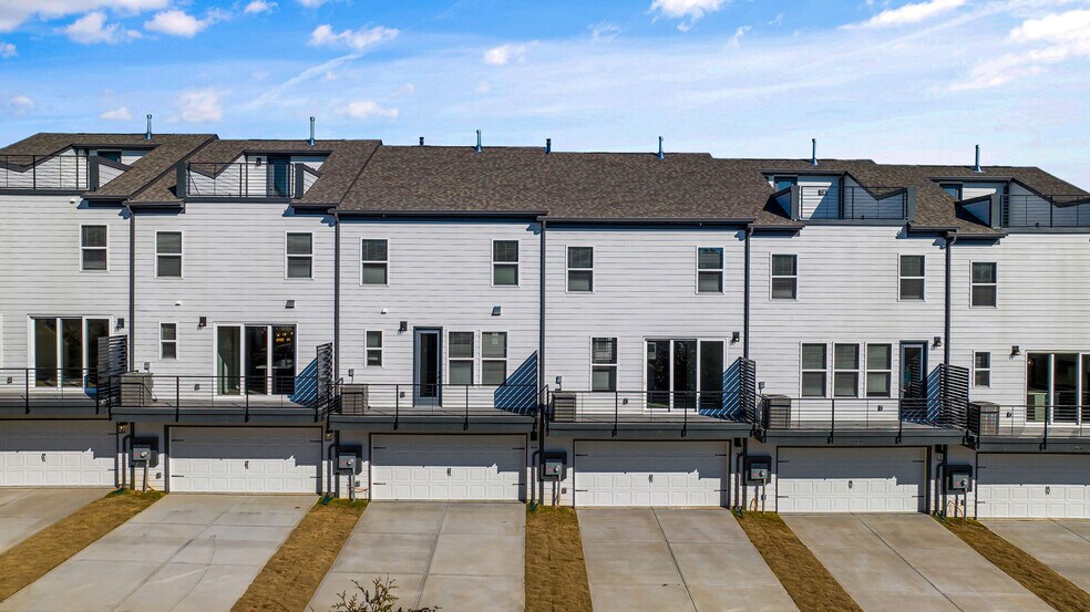 Abode at Reids Cove 104 Huntington Ln Mooresville NC 28117