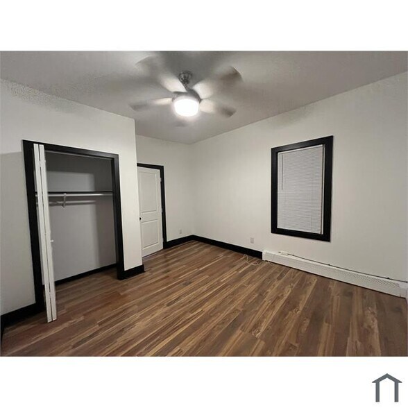 Bedroom - 32 Chapel St