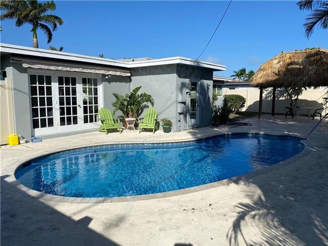 Building Photo - Beautiful home in quiet neighborhood