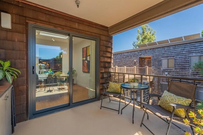 Building Photo - 5790 Friars Rd