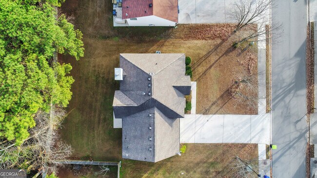 Building Photo - 420 Harvick Cir