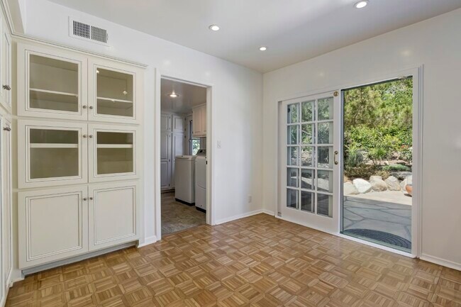 Building Photo - 18041 Blue Sail Dr